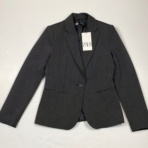 Zara. Black. Mini polka dot. Blazer.  Size 4. NWT.